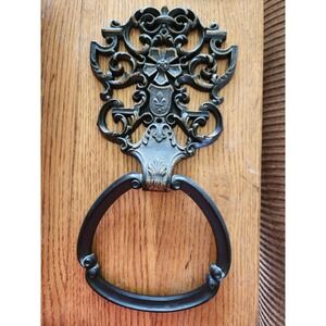 MCM Black Gold Gothic  Towel Holder Plastic fleur de lis 60's 70's